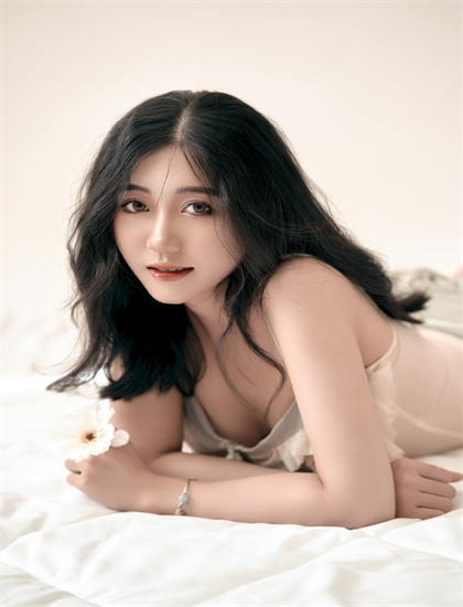 黄家驹葬礼视频高清_extracut_2.6绿色中文版_小小球神不好惹短剧免费观看